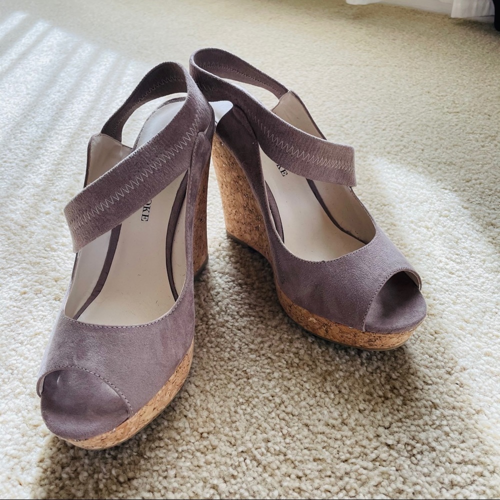Audrey Brooke Suede wedge Sandals Size: 8.5